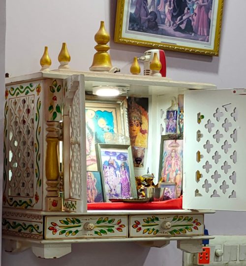 Small Puja Space